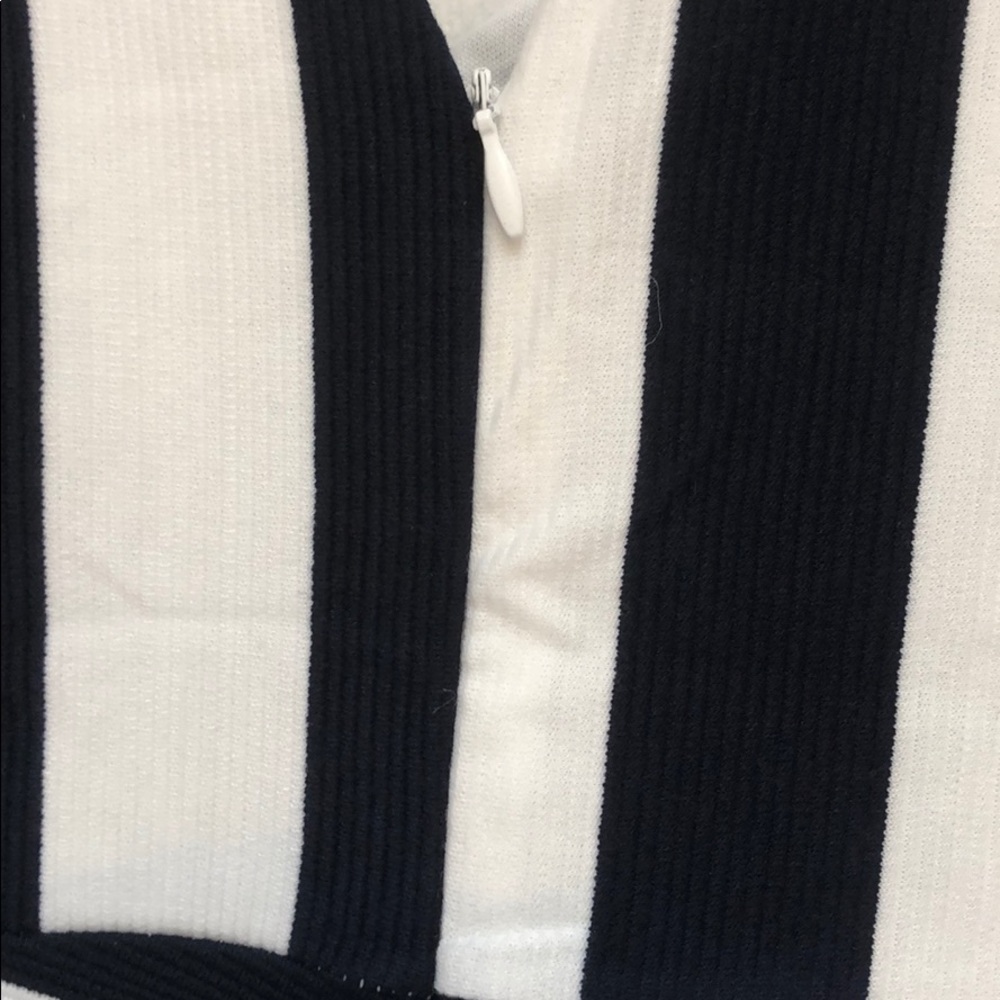 #74 Navy & White mini dress - Picture 6 of 7